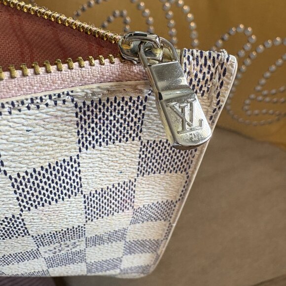 Louis Vuitton Damier Azur Neverfull Pouch - Picture 9 of 11